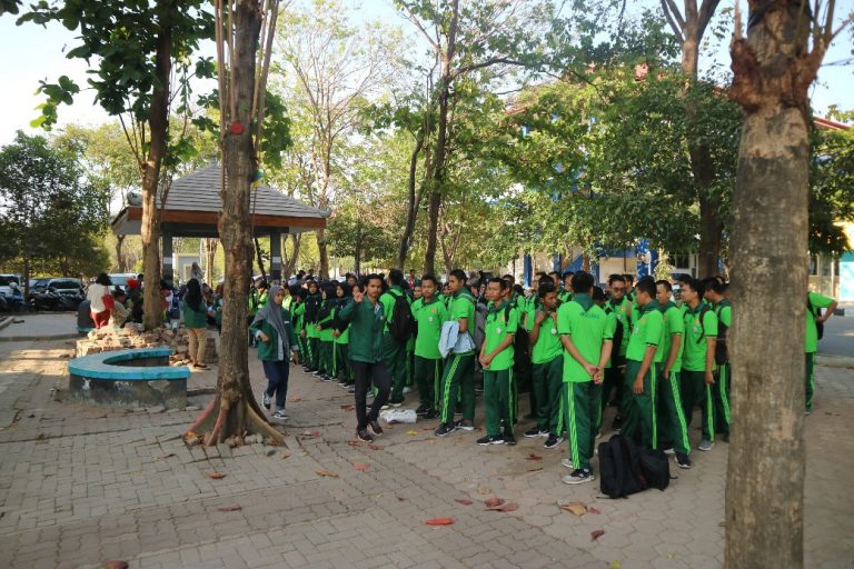 Pengenalan terhadap ruang lingkup program studi teknik lingkungan serta sebagai Latihan kepemimpinan dasar bagi mahasiwa baru.